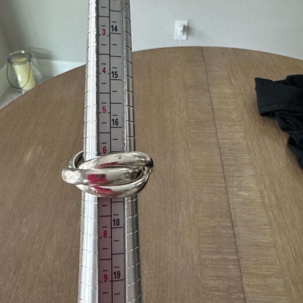 Sterling Silver Trinity Ring Approximately Sz 7 - image 6